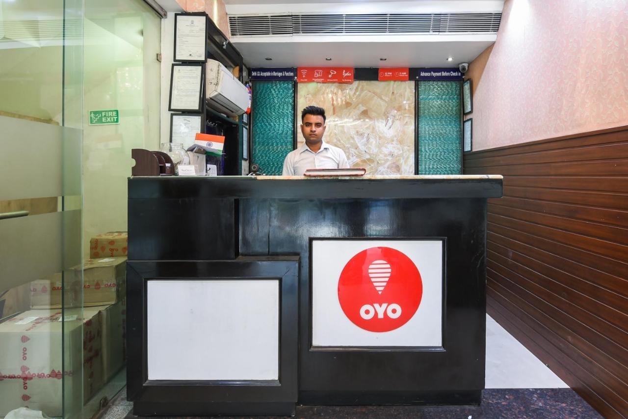 Oyo Flagship 18940 Hotel Swathi Нью-Дели Экстерьер фото